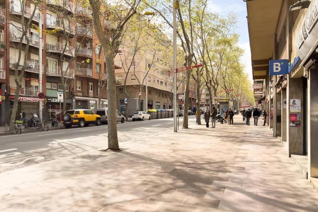 Bebarceloner Sant Andreu Apartments - 3 Bedrooms Exterior photo