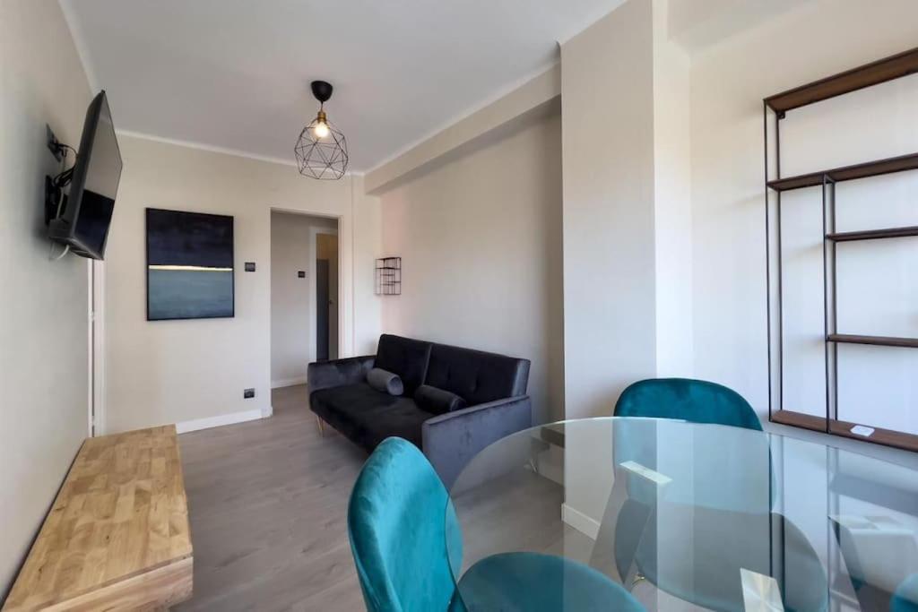 Bebarceloner Sant Andreu Apartments - 3 Bedrooms Exterior photo