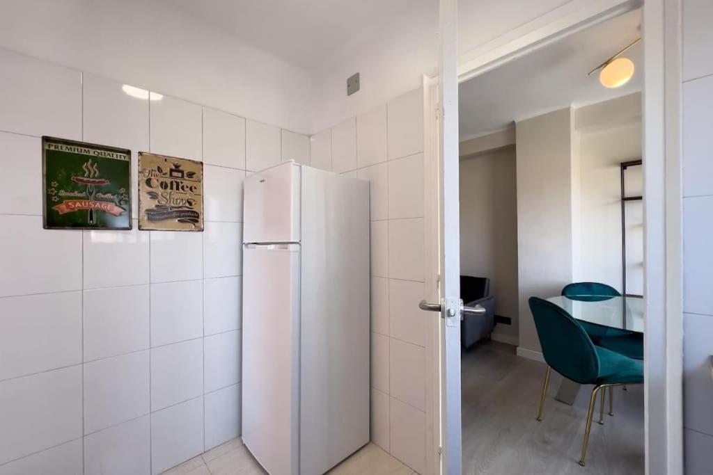 Bebarceloner Sant Andreu Apartments - 3 Bedrooms Exterior photo